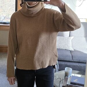 H&M Brown Turtleneck Sweater
